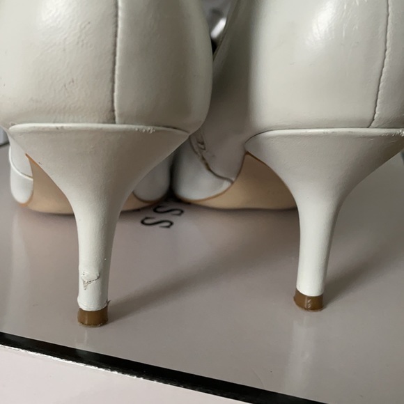 GUESS White Leather Booties - Picture 4 of 5